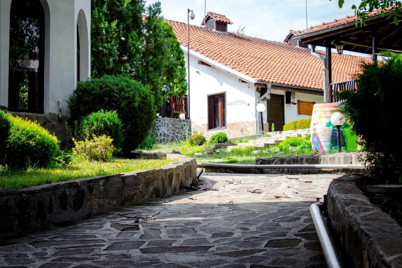 Todoroff Wine Residence Brestovica  Luaran gambar
